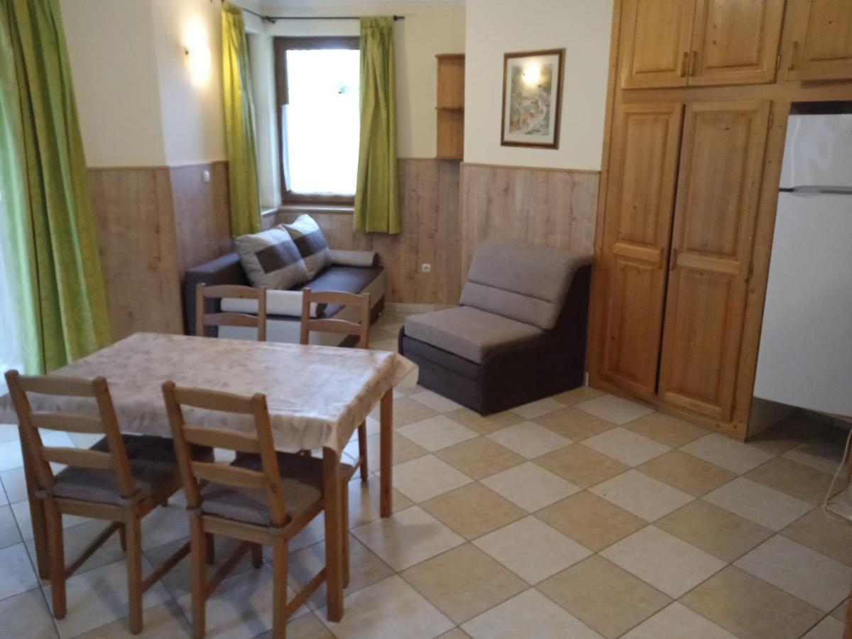 Harmonia Apartmanhaz Hajdúszoboszló Екстериор снимка