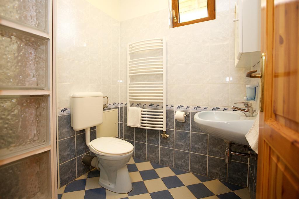 Harmonia Apartmanhaz Hajdúszoboszló Екстериор снимка